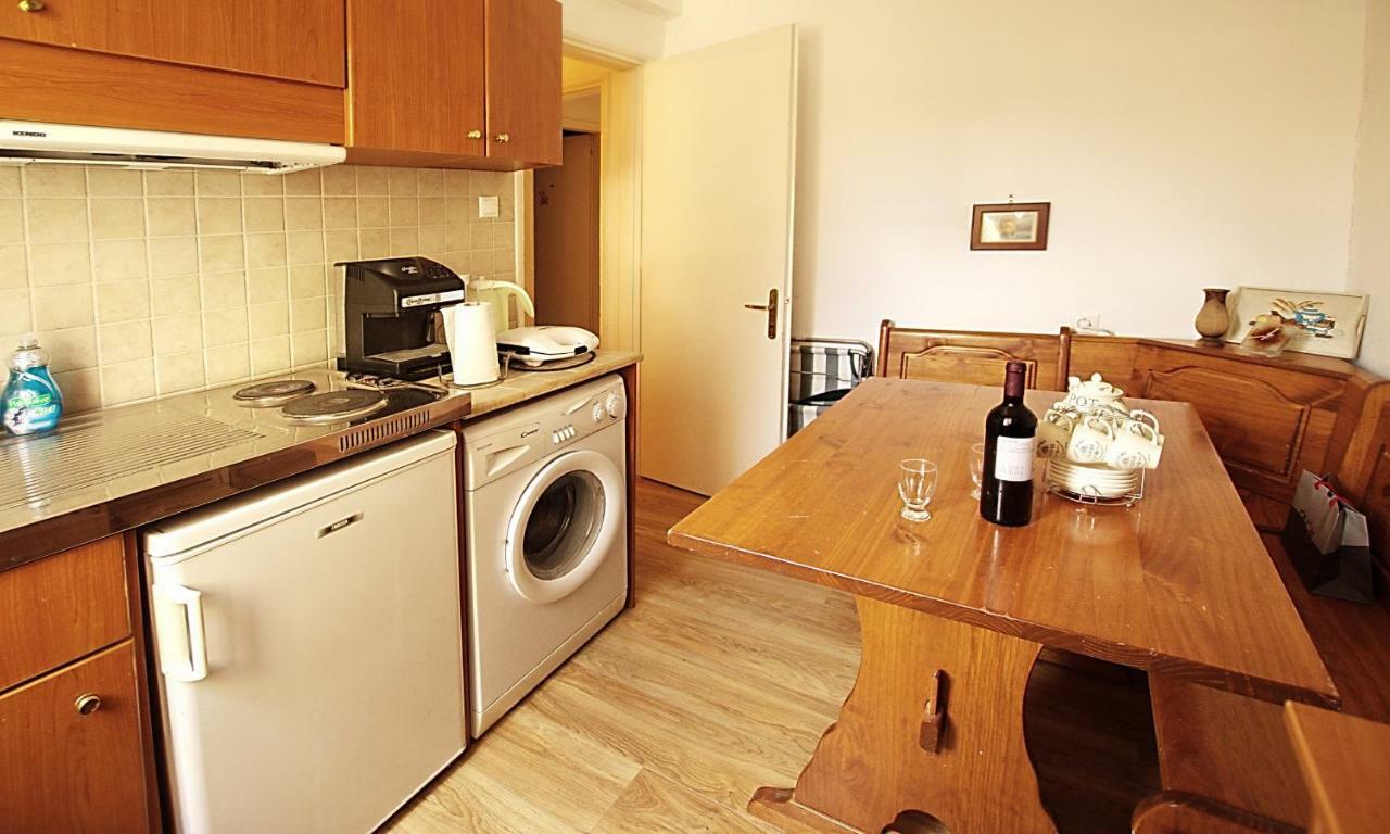 At The Heart Of Old Town Apartment Corfu  Bagian luar foto