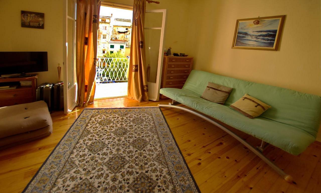 At The Heart Of Old Town Apartment Corfu  Bagian luar foto